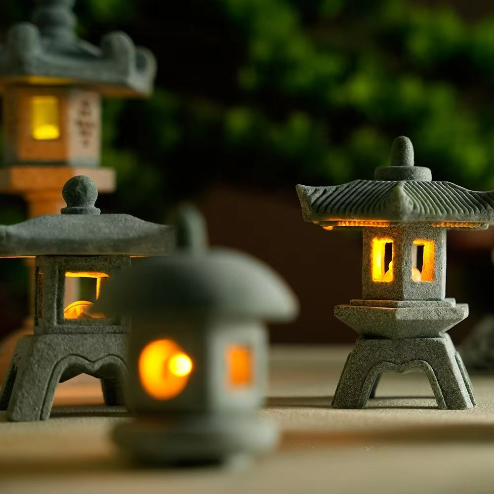 Mini Pagoda Lantern Garden Statue  Zen Outdoor  Aquarium Decoration 3