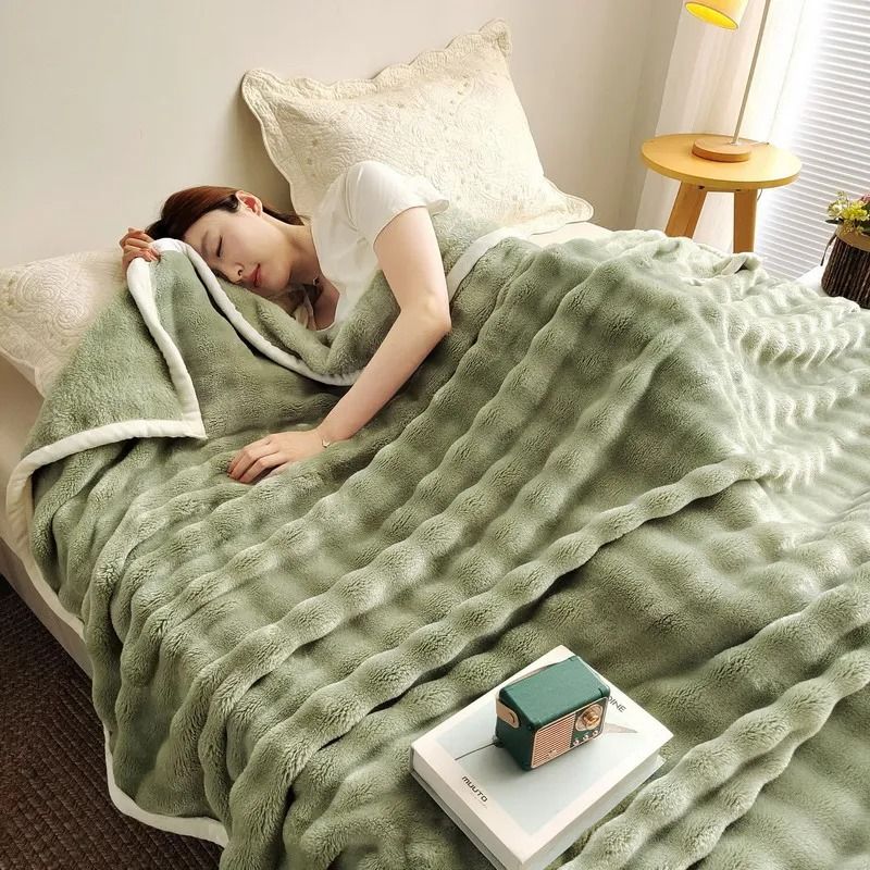 Solid Color Flannel Rabbit Fur Soft Sofa And Bed Blanket 8