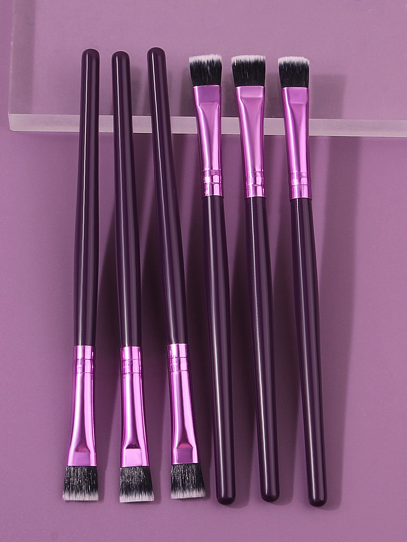 Multi-Purpose Eye Makeup Tool, Purple Wooden-Handled Flat-Head Brush, Eyeshadow Brush, Eyebrow Brush, Concealer Brush
