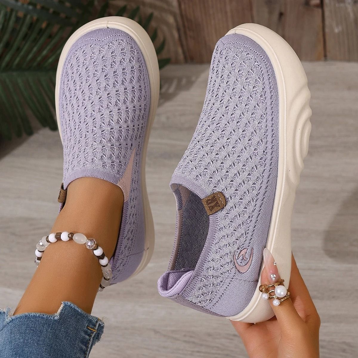 Women Summer Casual Flat Shoes Comfortable Breathable Soft Bottom Outdoor Walking Shoes 3