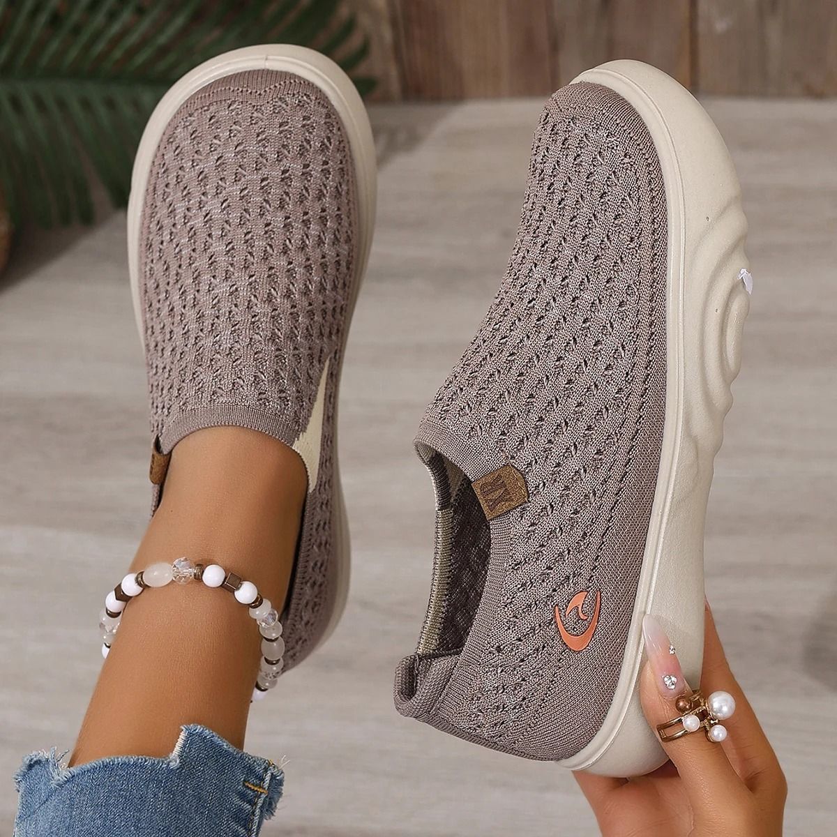 Women Summer Casual Flat Shoes Comfortable Breathable Soft Bottom Outdoor Walking Shoes 8