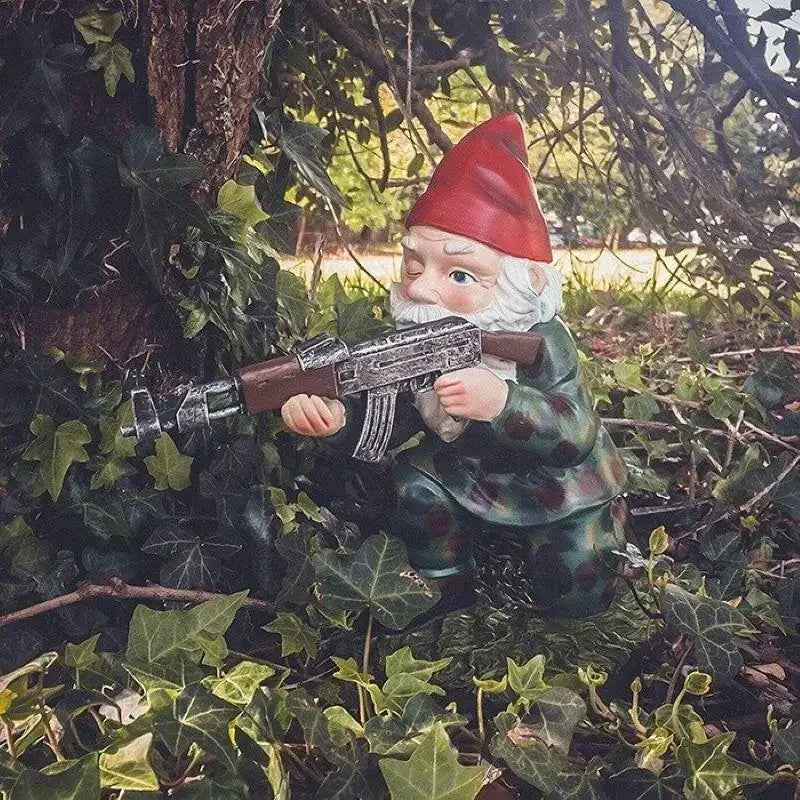 Army Gnome Garden Statues, Resin Desktop Lawn Ornament Dwarf Figurines for Outdoor Garden Decoratiom
