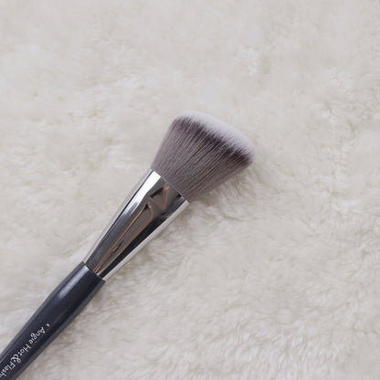 Hot Flashy Angled Blush Brush BKAngie, Face Contour Makeup Brush, Cream Liquid Bronzer Blush Highlighter
