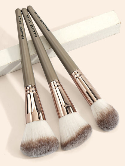 Maange 3 Piece Makeup Brush Kit, Professional Foundation Concealer Powder Blush Bronzer Brush, Soft Bristle Beauty Tools