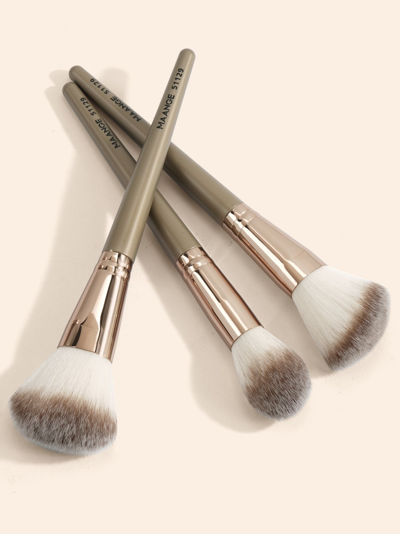 Maange 3 Piece Makeup Brush Kit, Professional Foundation Concealer Powder Blush Bronzer Brush, Soft Bristle Beauty Tools