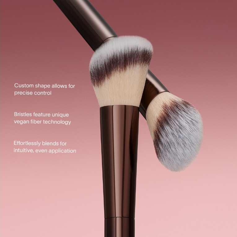 Liquid Blush Makeup Brush Bronzer Cream Cheek Brush Make Up Brush With Metal Handle Box For Smooth  2