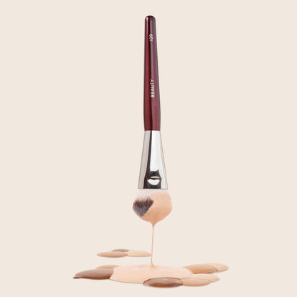 Mini Contoured Foundation Brush, Makeup Face Brush for Liquid Cream Foundation, Blending Bronzer, Blush, Highlighter