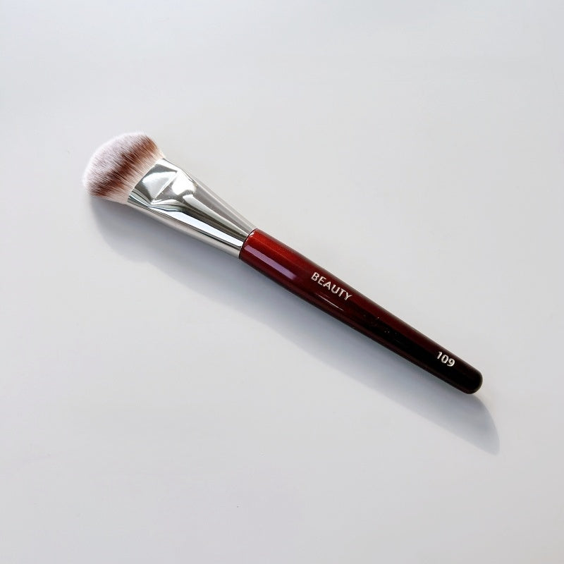 Mini Contoured Foundation Brush, Makeup Face Brush for Liquid Cream Foundation, Blending Bronzer, Blush, Highlighter