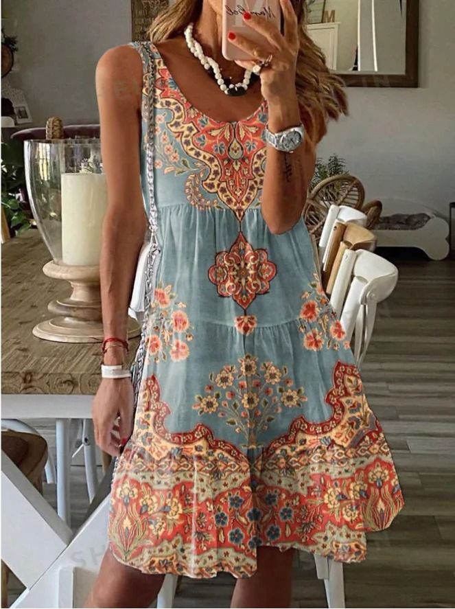 Plus Size Printed Pleated Sleeveless V Neck Summer Dress 1
