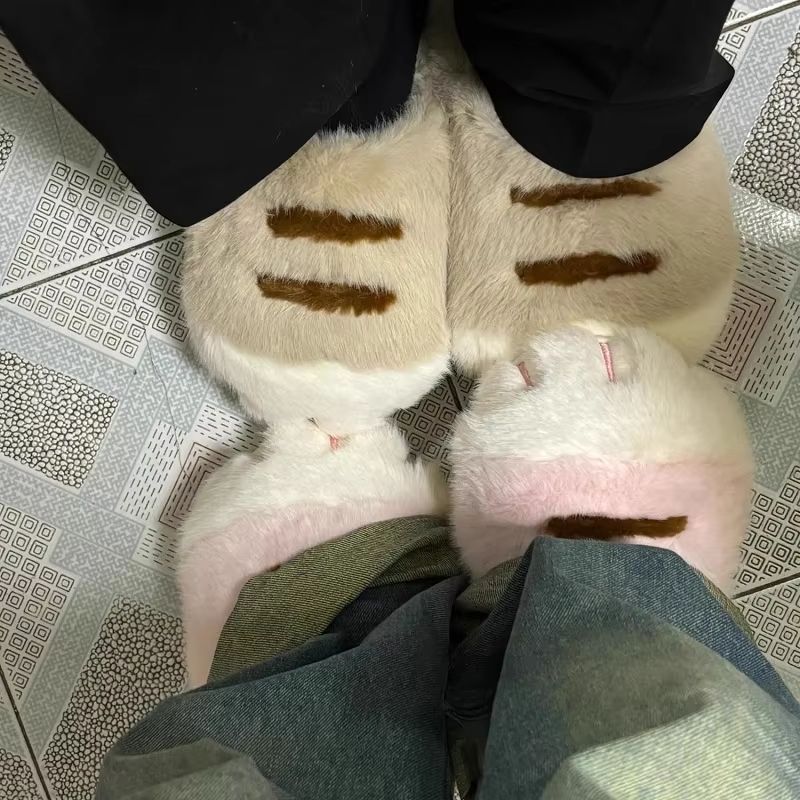 Womens Kitty Claw Slippers  Warm Furry NonSlip Home Shoes  Fluffy Cat Paw Slides 2