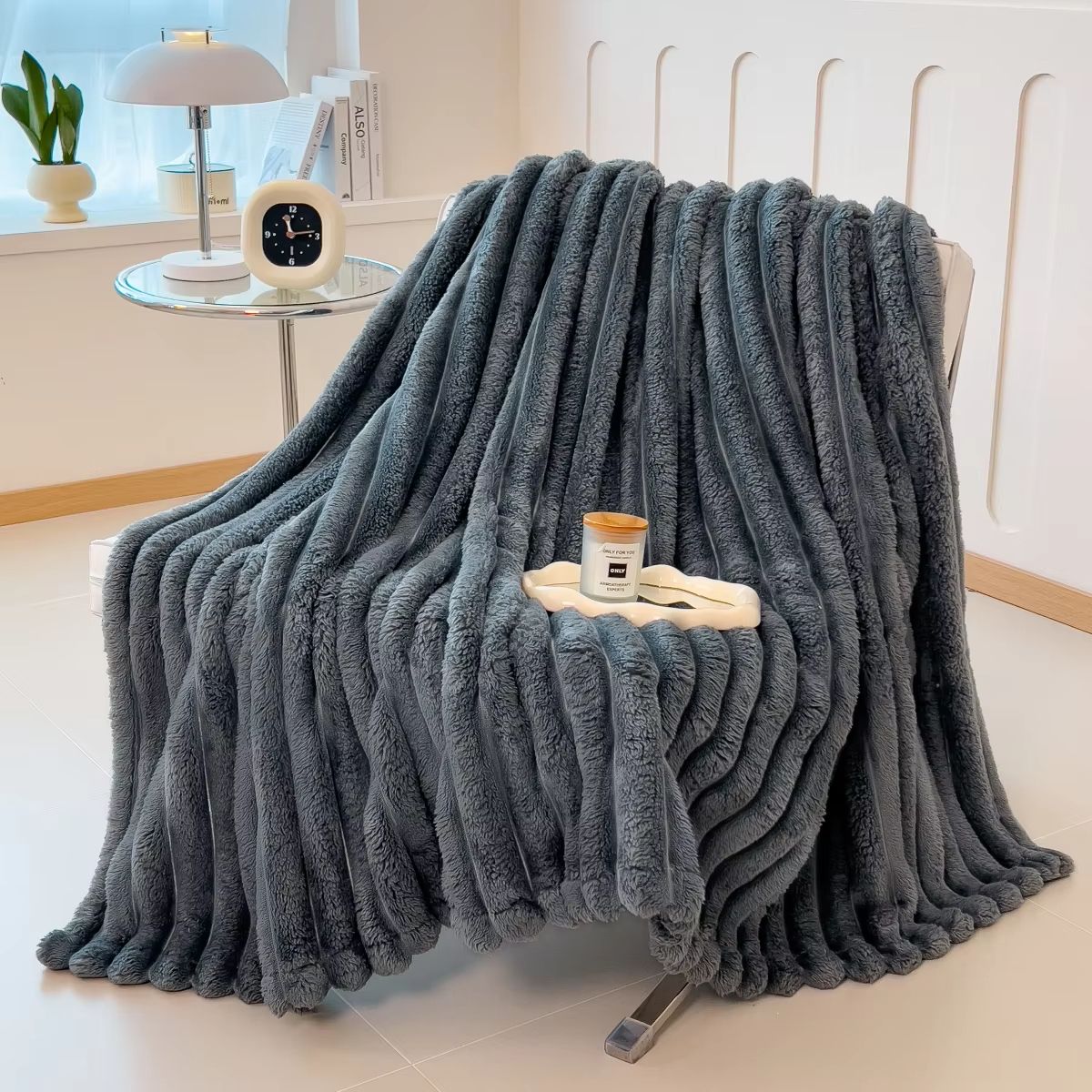 Thickened Striped Multifunctional Blanket  Soft Solid Color Bed Cover Nap Throw  Pet Blanket 1