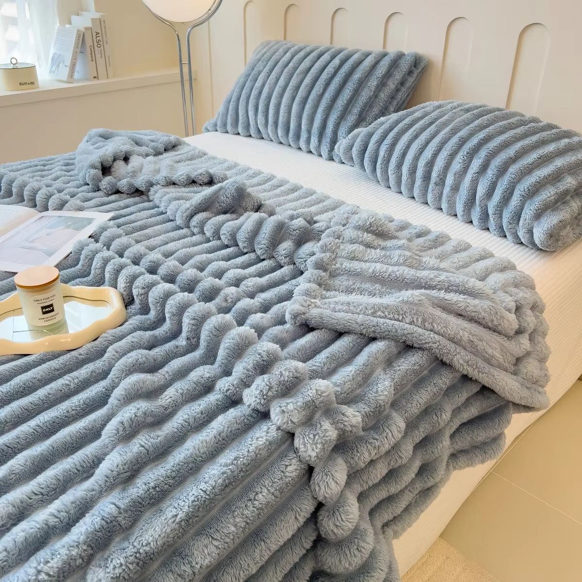 Thickened Striped Multifunctional Blanket  Soft Solid Color Bed Cover Nap Throw  Pet Blanket 13