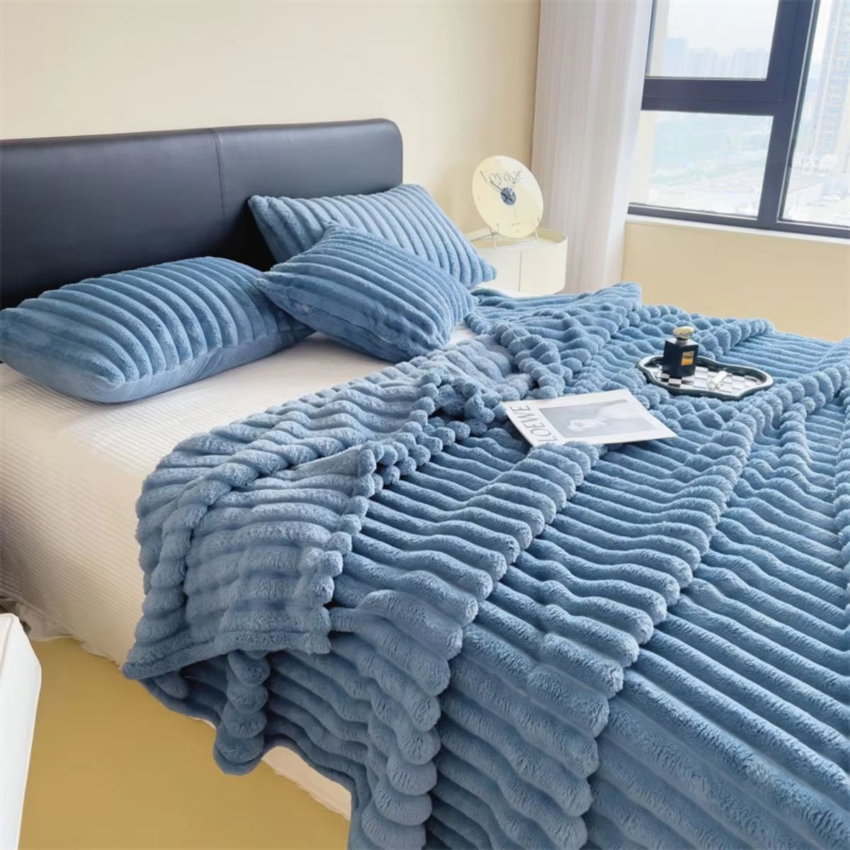 Thickened Striped Multifunctional Blanket  Soft Solid Color Bed Cover Nap Throw  Pet Blanket 8