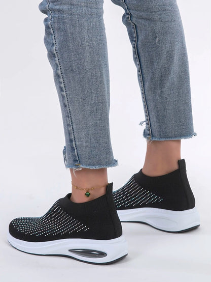 Lightweight Breathable Non Slip Flat Sports Shoes For Women 4