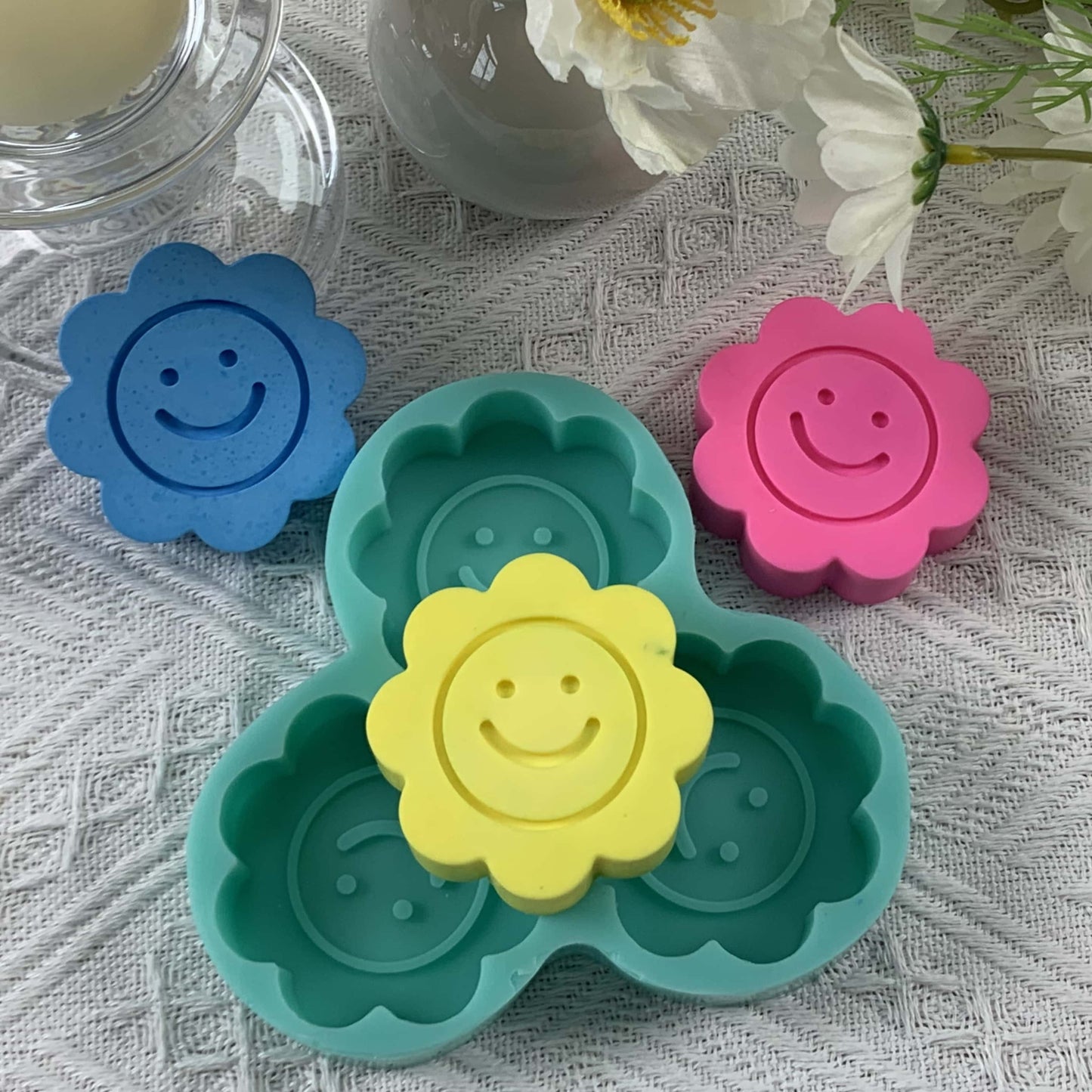 DIY Silicone Molds for Chocolate Cake Sugar, Smile Face Sunflower Soap Candle Wax Mold, Decorated Plaster Resin Mould