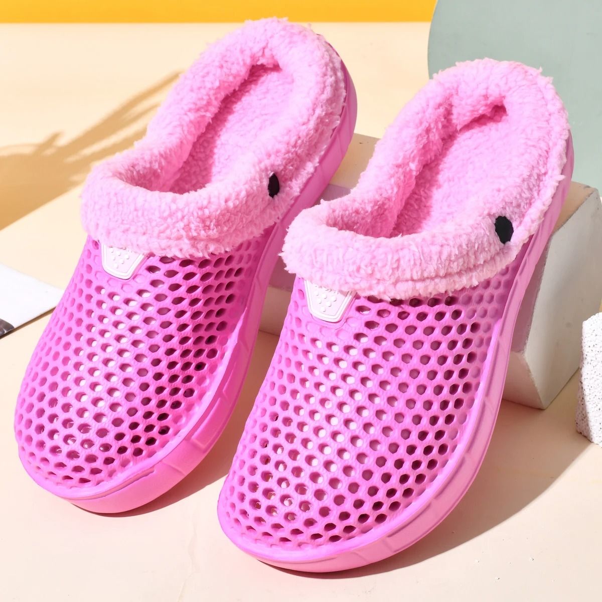Couple Cotton Slippers Winter Warm Plush Indoor Clogs 11
