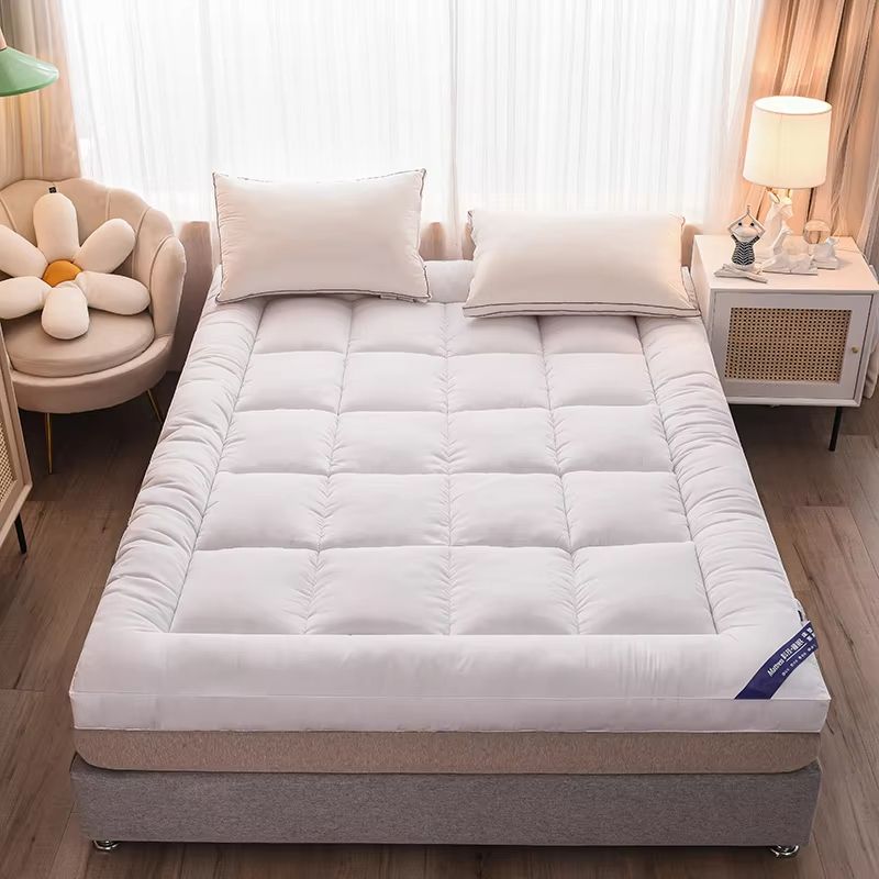 Queen Mattress Topper  Extra Thick 1000 GSM Bed Pad With Elastic Pocket For Body Pain Relief  Comfo