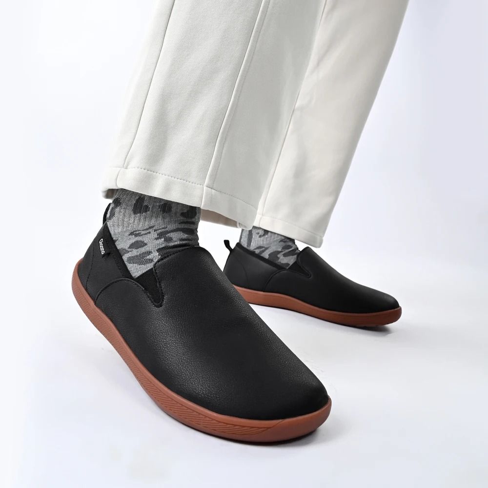 Wide Toe Minimalist Leather Slip On Sneakers For Men 2