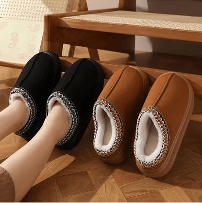 Cozy Plush Winter Slippers for Women Warm Non Slip Home Slides