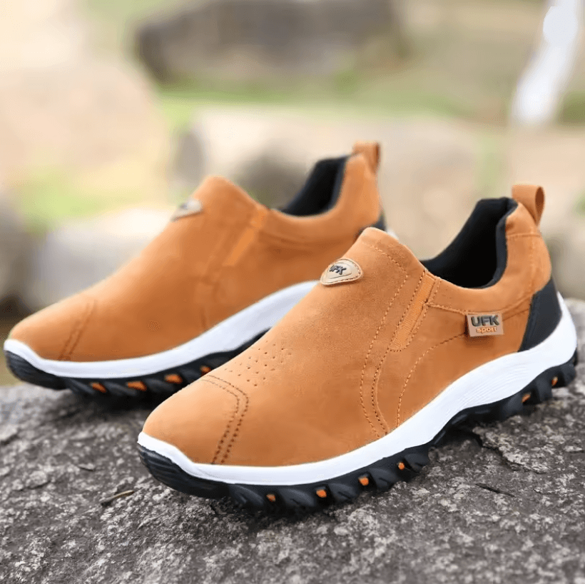 Lightweight Mens Walking Shoes Outdoor Comfortable Loafers