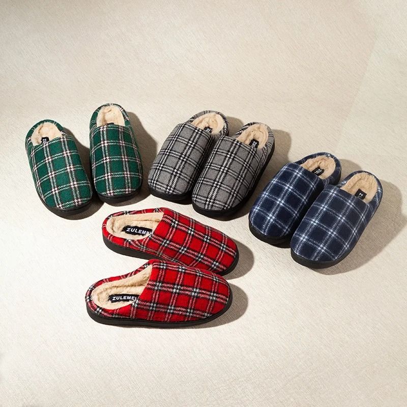 Mens Cozy Fleece Indoor Slippers With Non Slip Sole 3