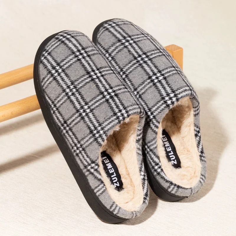Mens Cozy Fleece Indoor Slippers With Non Slip Sole 8