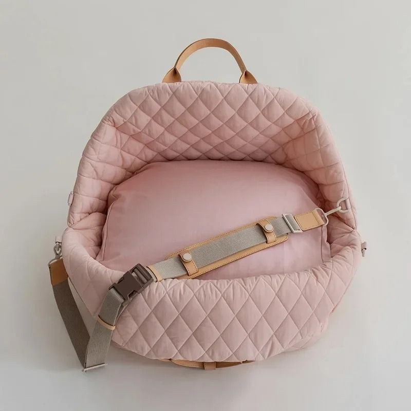 Luxury Pet Carrier Tote Bag For Dogs And Cats 4