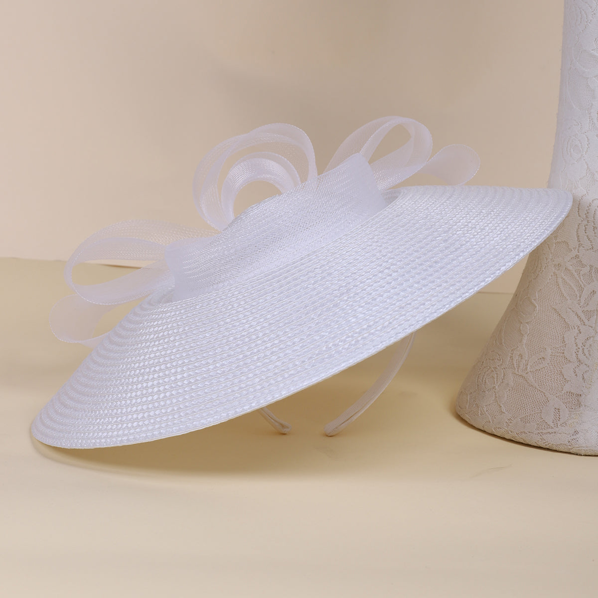 FS Summer White Champagne Straw Church Hats For Women, Wide Brim Wedding Hat, Elegant Cocktail Tea Party Fascinators