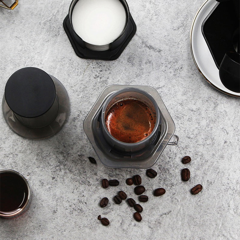 Air Press Travel Coffee Maker, Portable French Press for Leak-Proof Brewing, Barista-Approved Tool for Camping & Office