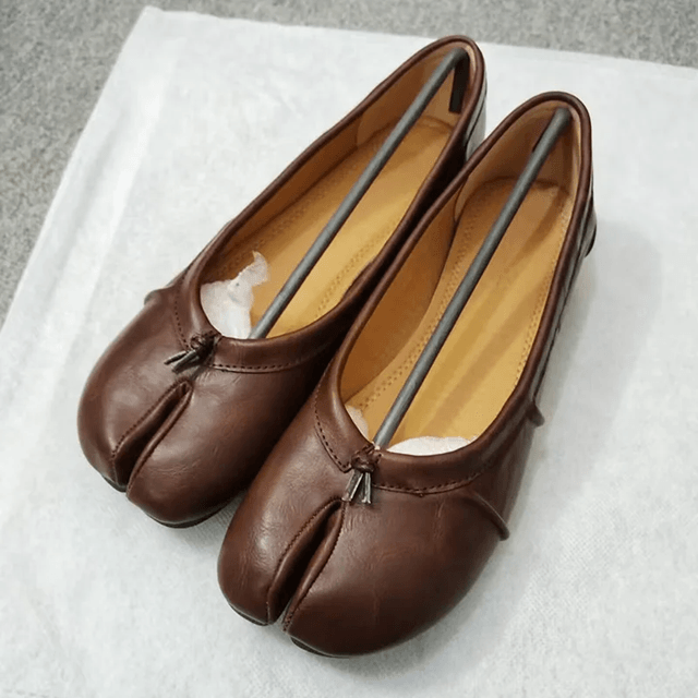 Soft Leather Tabi Flats Split Toe Ballet Shoes For Women 1