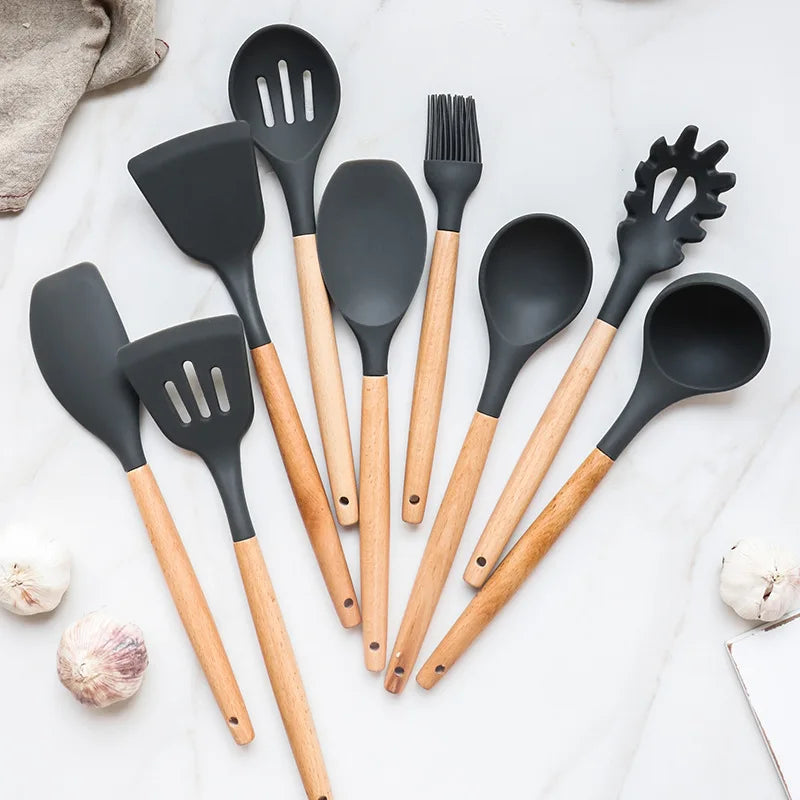 12PCS Silicone Kitchenware Set, Non-Stick Cookware Utensils with Wooden Handle, Spatula, Shovel, Egg Beaters