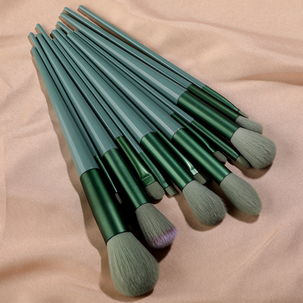 Makeup Brushes Eyeshadow Brush, Concealer Stippling Brush Highlighter, Liquid Foundation BB Cream Brush Set
