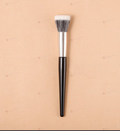 Dual-Fiber Stippling Brush, Dotting Makeup Brush for Liquid and Cream Products, Easy Blending, Vegan and Cruelty-Free