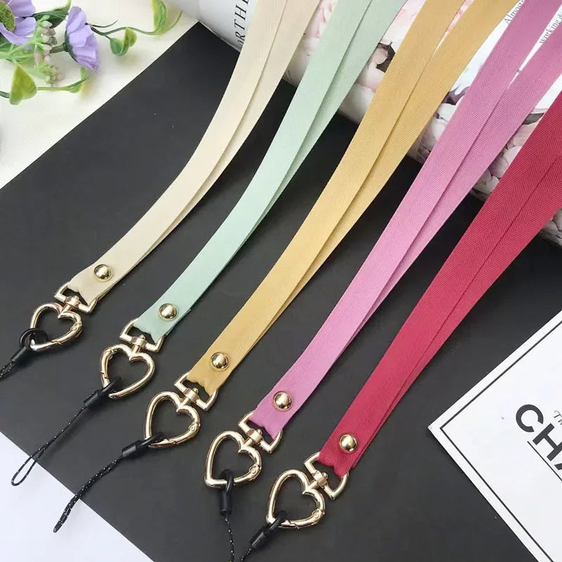 Universal Cell Phone Crossbody Lanyard Strap Adjustable, Metal Heart Phone Strap Neck, Anti Lost Hanging Rope