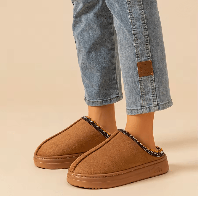 Warm Plush Indoor Outdoor Slippers For Men And Women With Soft Anti Slip Sole 1