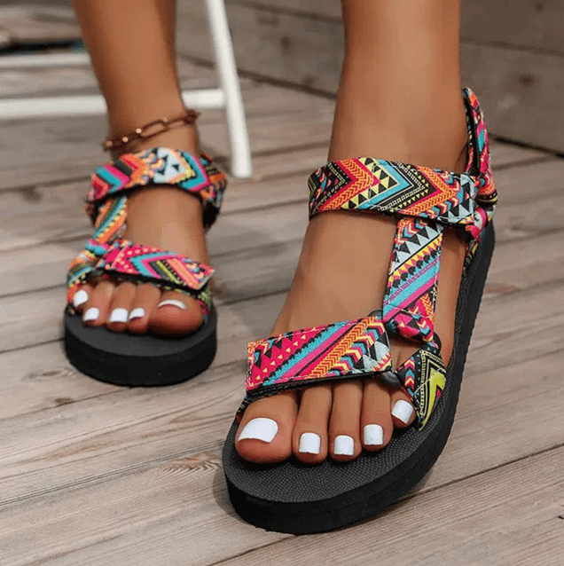 Womens Flat Beach Sandals With Hemp Rope Design Casual Summer Slippers 1