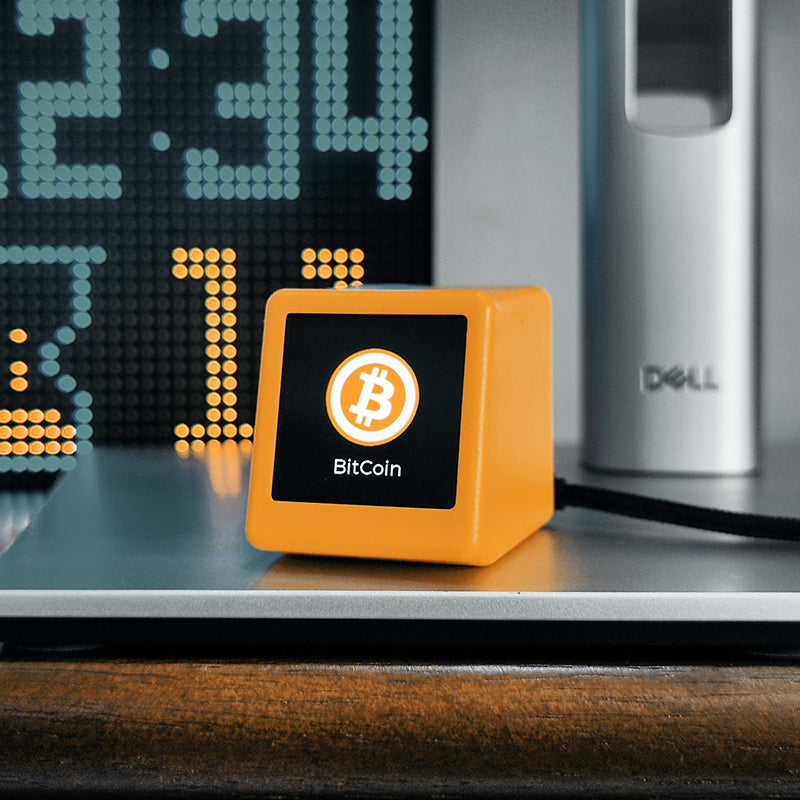 GeekMagic PRO Bitcoin Price Tracker, Real-Time Cryptocurrency Ticker Desktop Gadget for BTC, ETH, DOGE