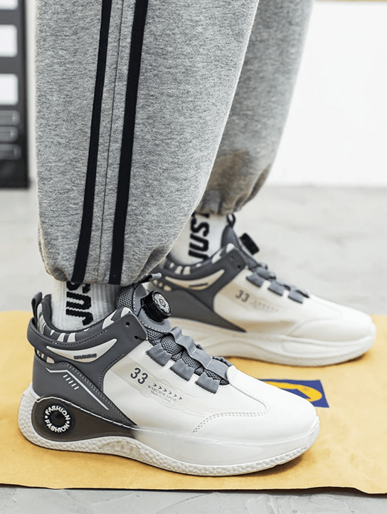 StrideLock Mens Sneakers With Rotating Buckle 5