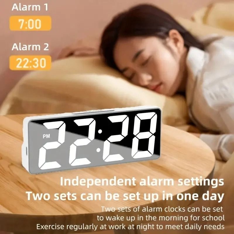 Digital Alarm Clock With Temperature And Adjustable Brightness 1