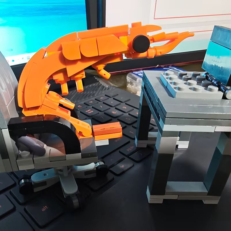 Creative MOC Shrimp Building Block Model  DIY Puzzle Figurine Assembly Toy For Kids  Collectors 2