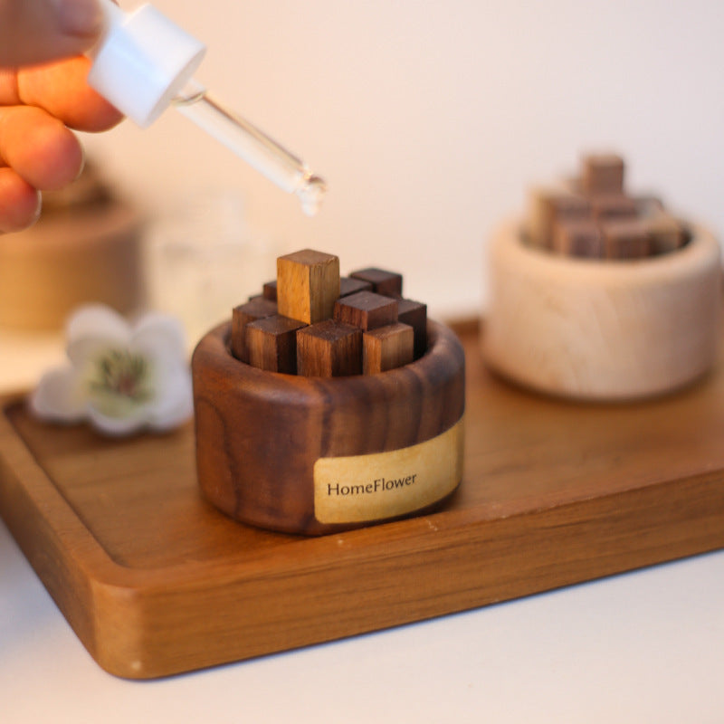 Small Chaidui Essential Oil Fragrance Expander, Beech Wood & Black Walnut Aromatherapy Decor