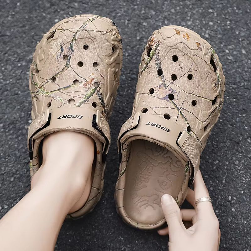 2024 Summer Mens Comfortable Sandals  Lightweight NonSlip Garden  Home Slippers 2