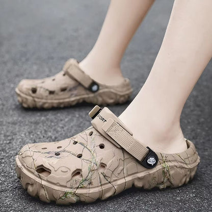 2024 Summer Mens Comfortable Sandals  Lightweight NonSlip Garden  Home Slippers 3