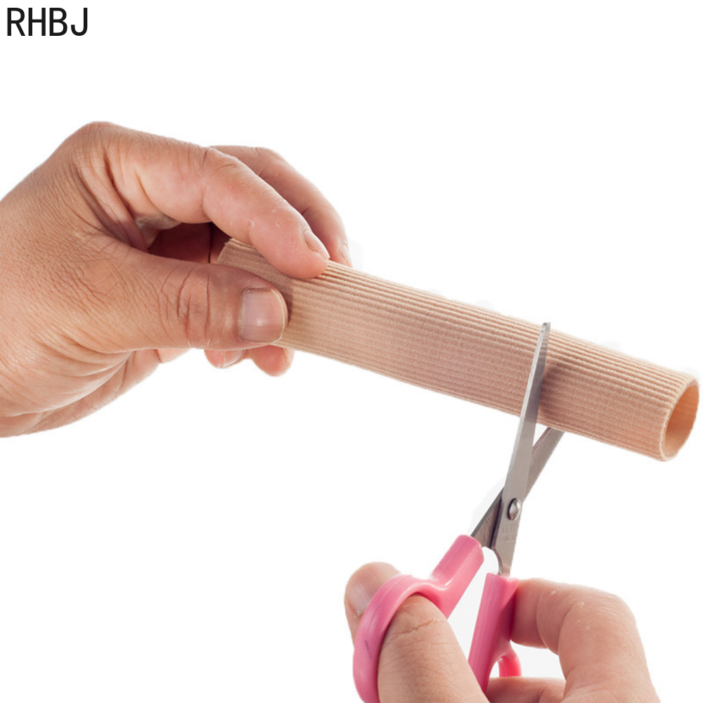 Fabric Toe Separator Finger Protector, Bunion Corrector Tube, Applicator Corn Callus Remover Pedicure Foot Care