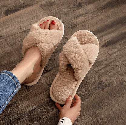 CozyCross Womens Fuzzy Slippers Soft Fur Indoor Open Toe Slides 1