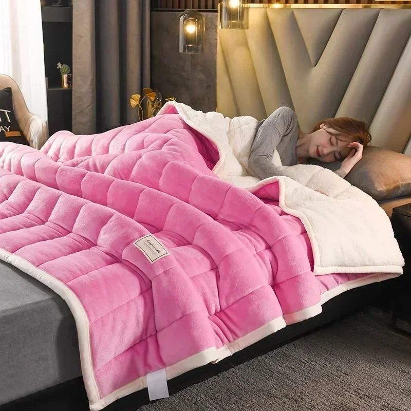 Luxury Flannel Fleece Blanket With Lambs Wool Lining 9