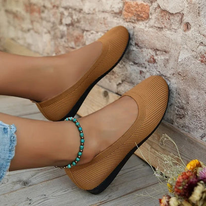 Breathable Slip On Knit Shoes For Women With Cushioned Sole 2