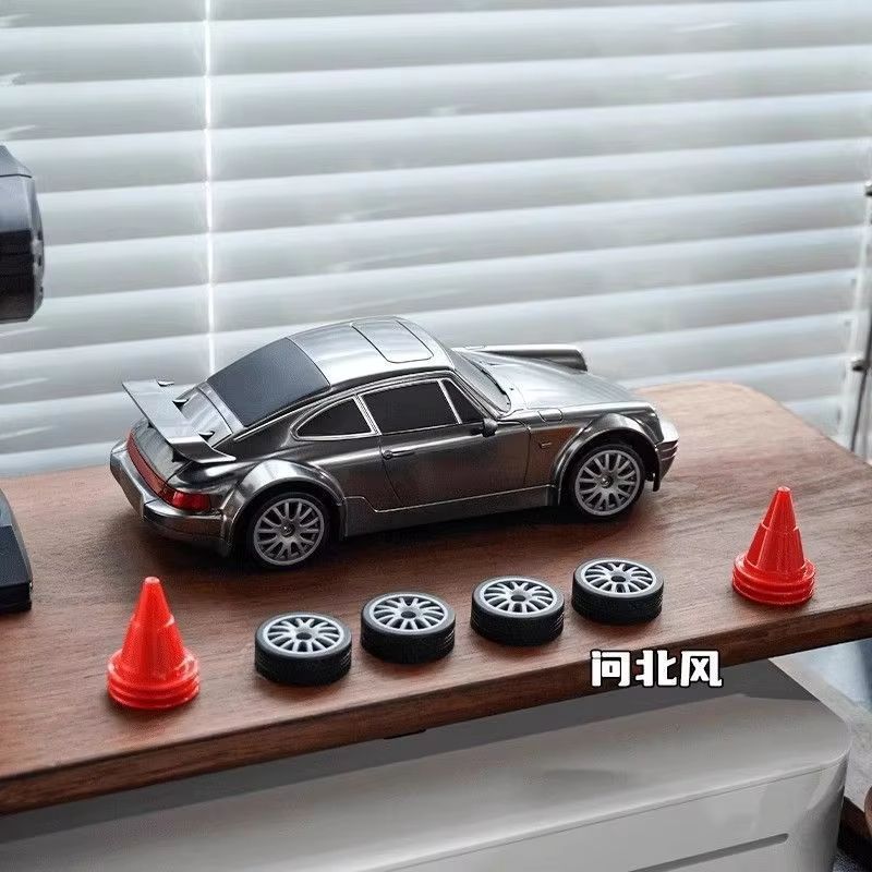 4WD RC Drift Car With LED Lights  High Speed 24G Remote Control Racing Car Toy 4