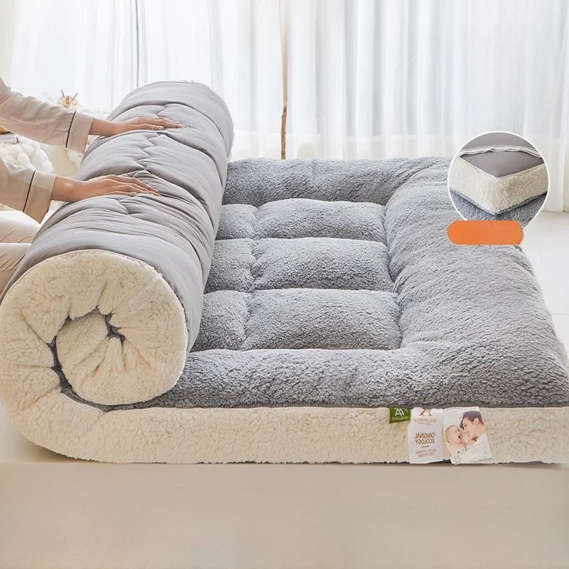 Soft Lamb Velvet Foldable Mattress Pad 6