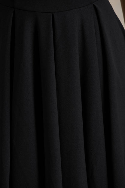 Scarlett | Black Square-Neck Maxi Dress